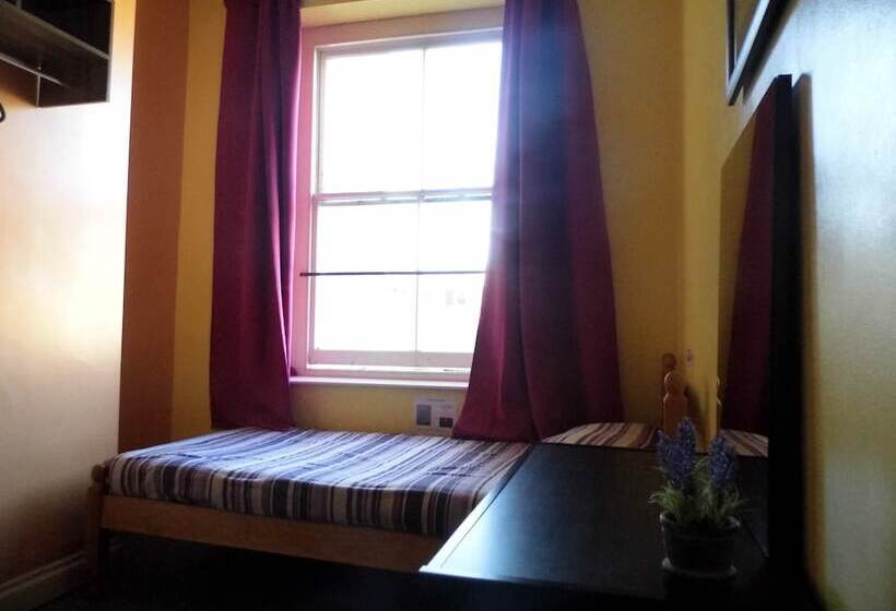 Cama em Quarto Compartilhado, Homestay Bristol   Hostel