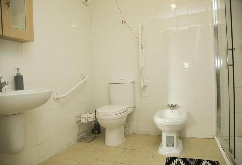 Номер Deluxe, Ashfield