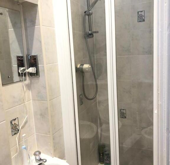 Номер Стандарт Трехместный, Ashfield