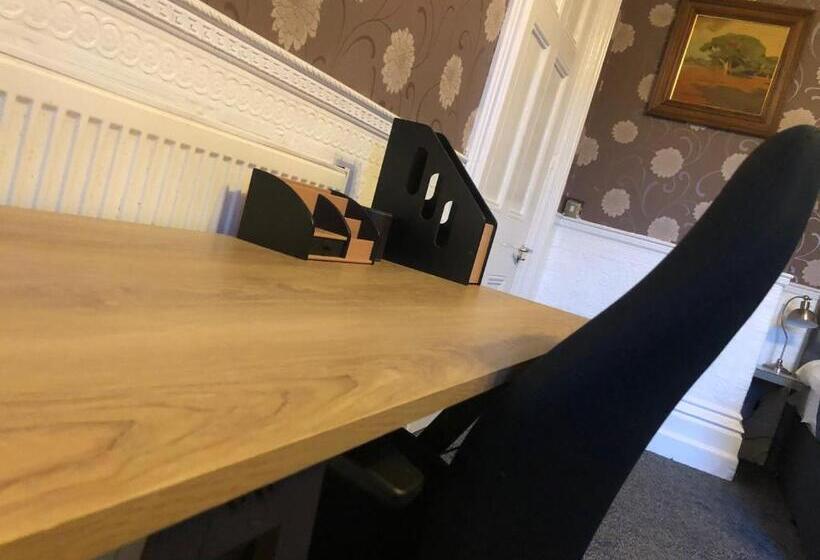 Номер Superior, Ashfield