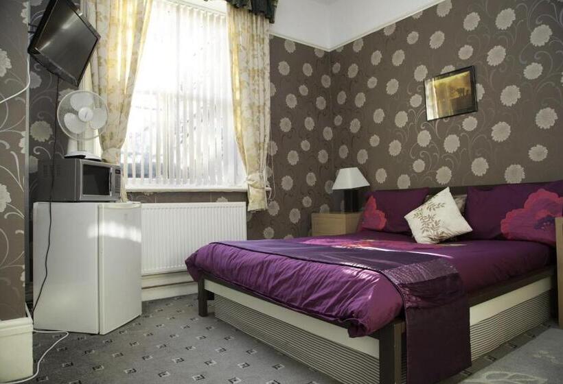 Номер Deluxe, Ashfield