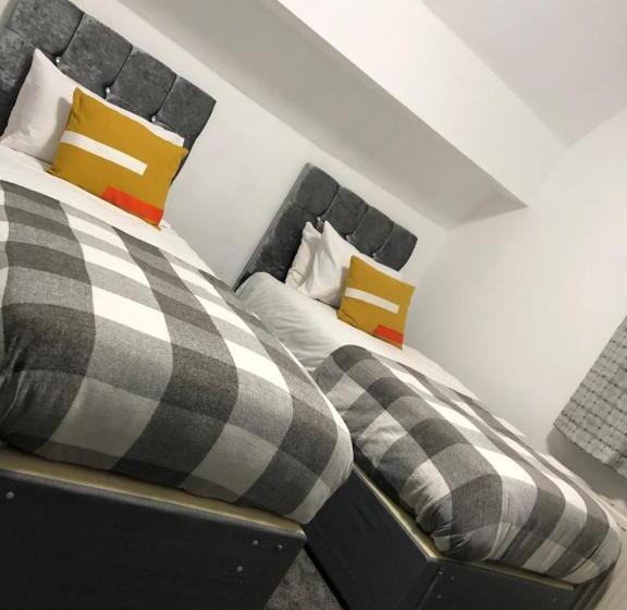 Номер Deluxe, Ashfield