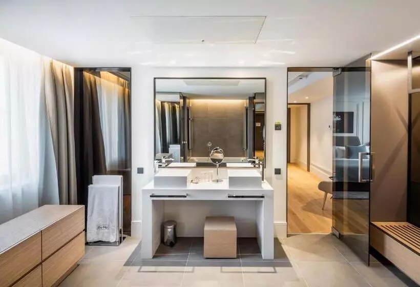 Perhesviitti, Boho Prague Hotel Small Luxury Hotels