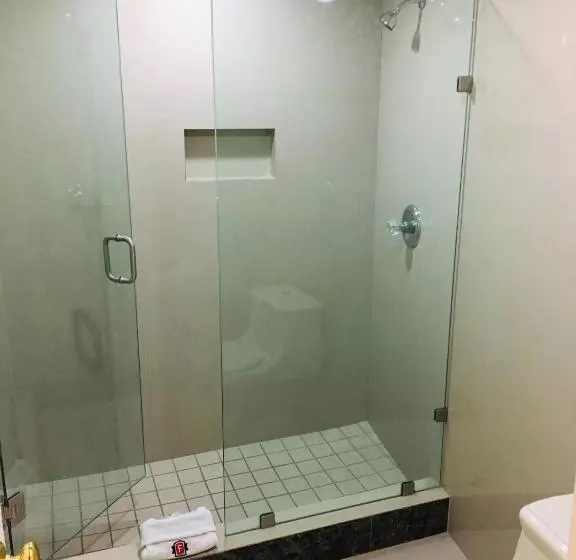 اتاق استاندارد, Frontiere Tijuana