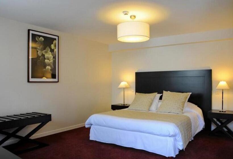 חדר סופריור, Burgevin