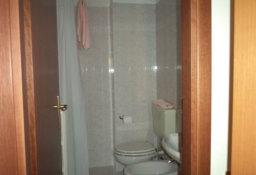 スタンダードシングルルーム, Il Nibbio