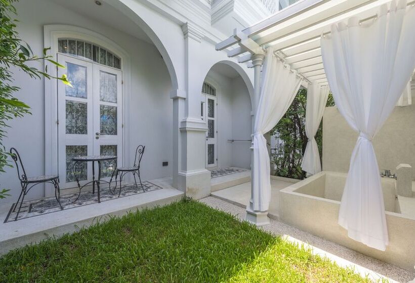 테라스 주니어 스위트, Little Nyonya