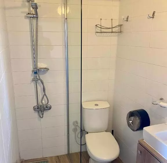 Habitación Estàndard Individual, Taşhan