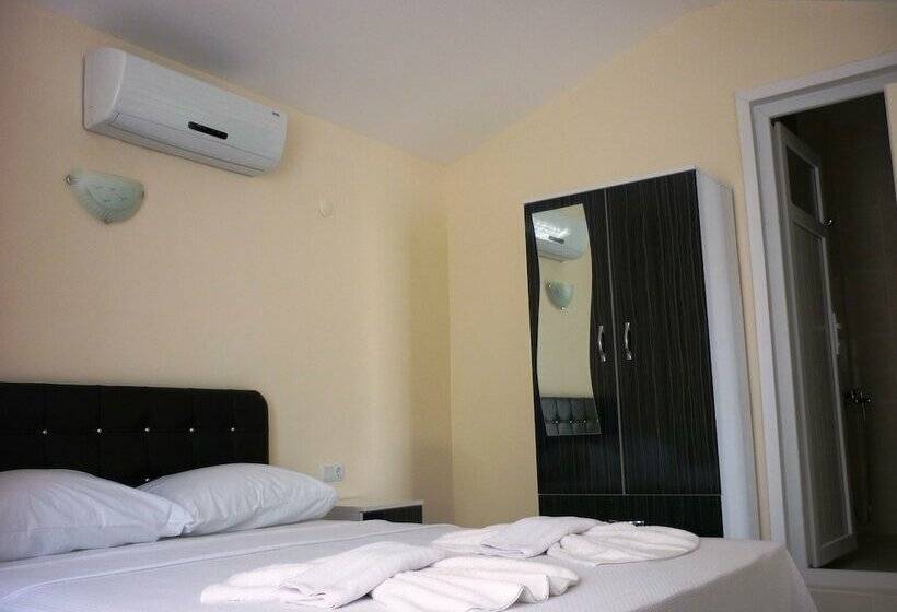 Номер Стандарт с Балконом, The Green Valley