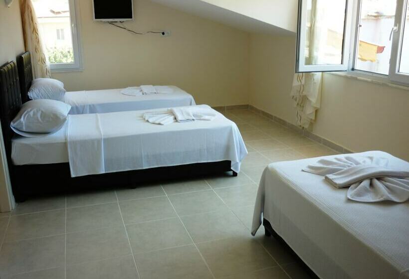 Номер Стандарт с Балконом, The Green Valley