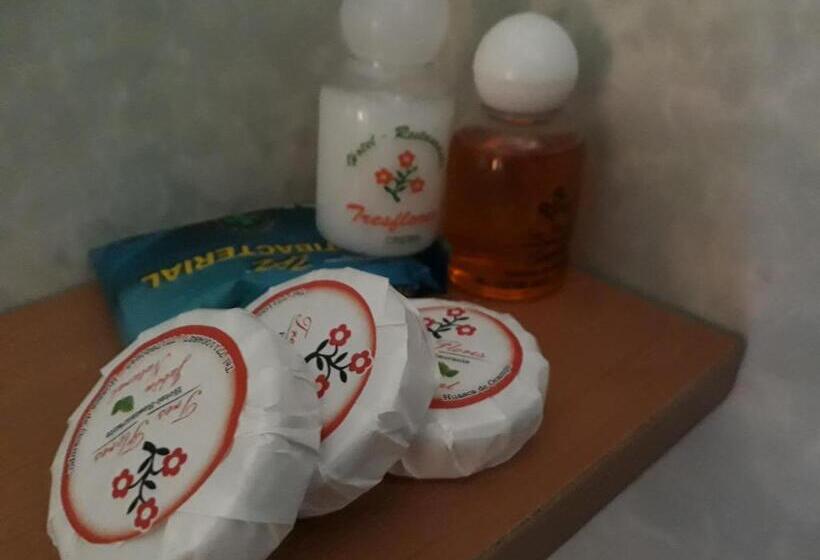 חדר סטנדרט, Tres Flores