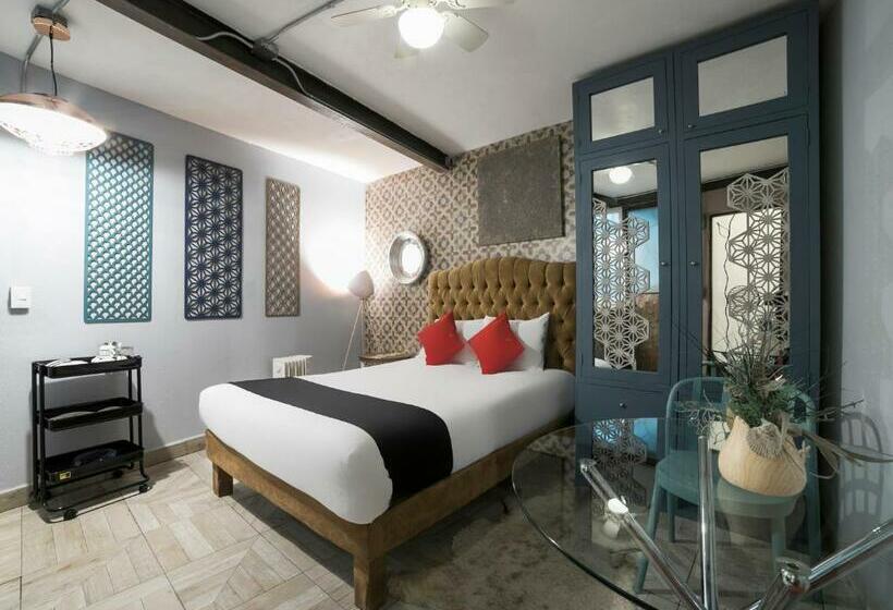 Quarto Estandar, Moras Suites