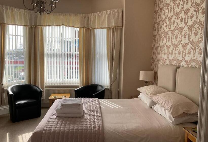 חדר סטנדרט עם מיטת קינג, Glenora Guest House