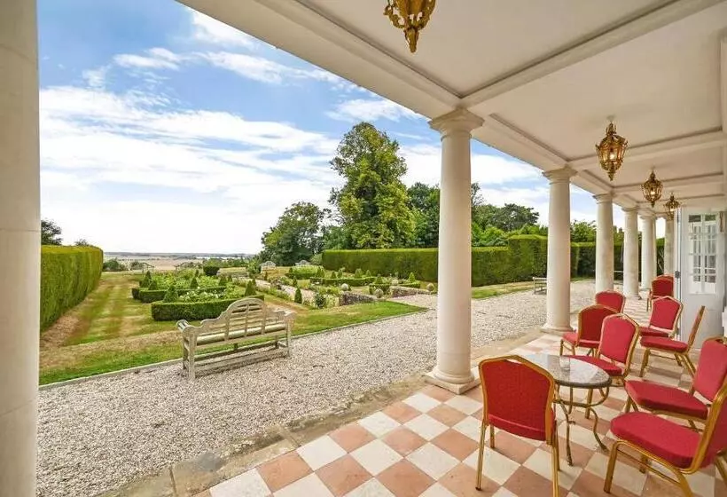 海の見える３ベッドルームアパートメント, Saltcote Place