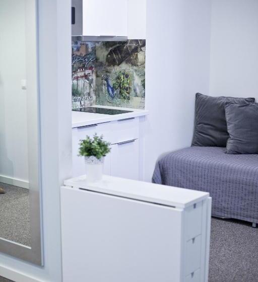 استودیوی استاندارد, The Art Inn Lisbon