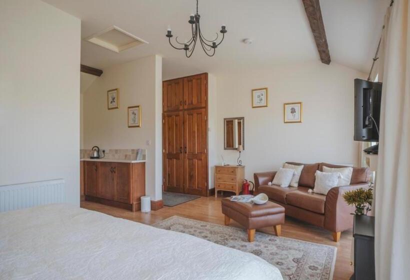 Номер Deluxe, Brickfields Farm