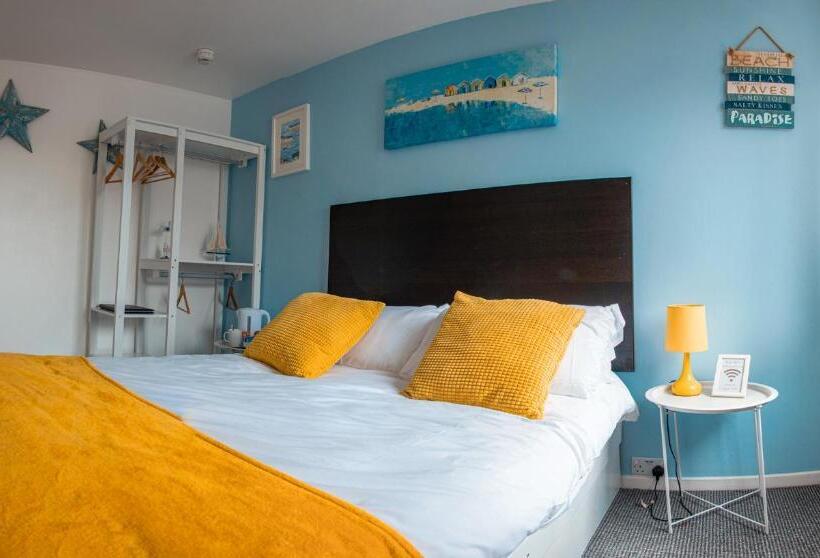 Номер Стандарт Совместная Ванная, The Chedburgh Guest House