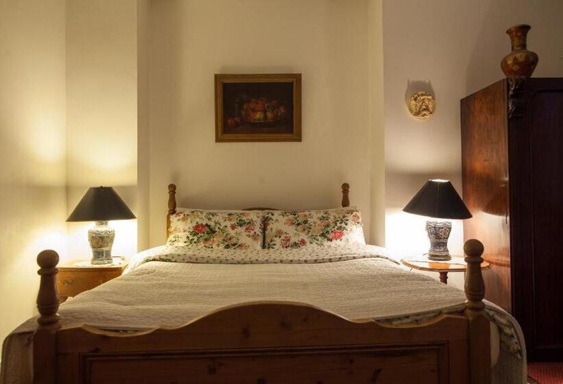 舒适三人间, Dawson Place, Juliette's Bed And Breakfast