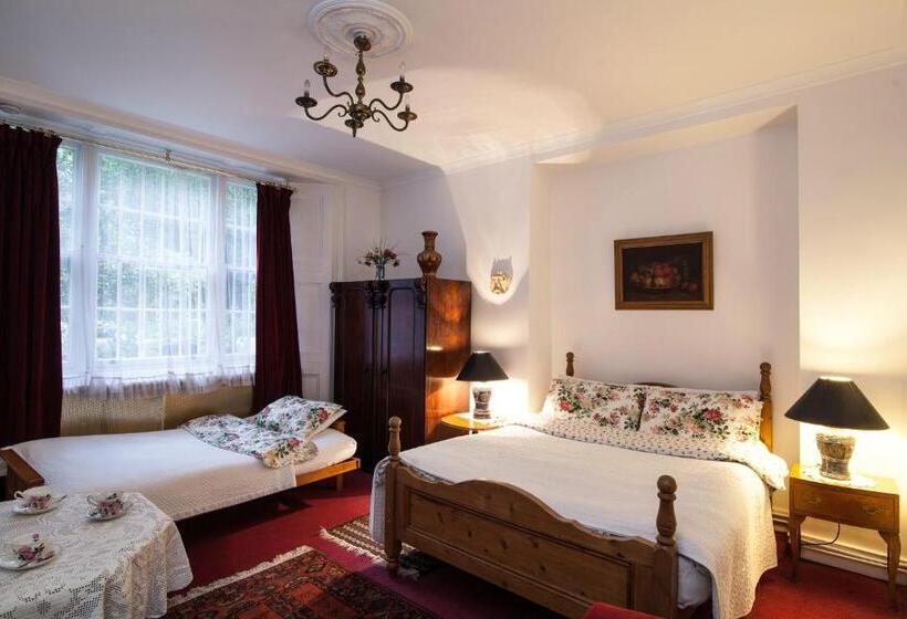 Трехместный Номер Комфорт, Dawson Place, Juliette's Bed And Breakfast