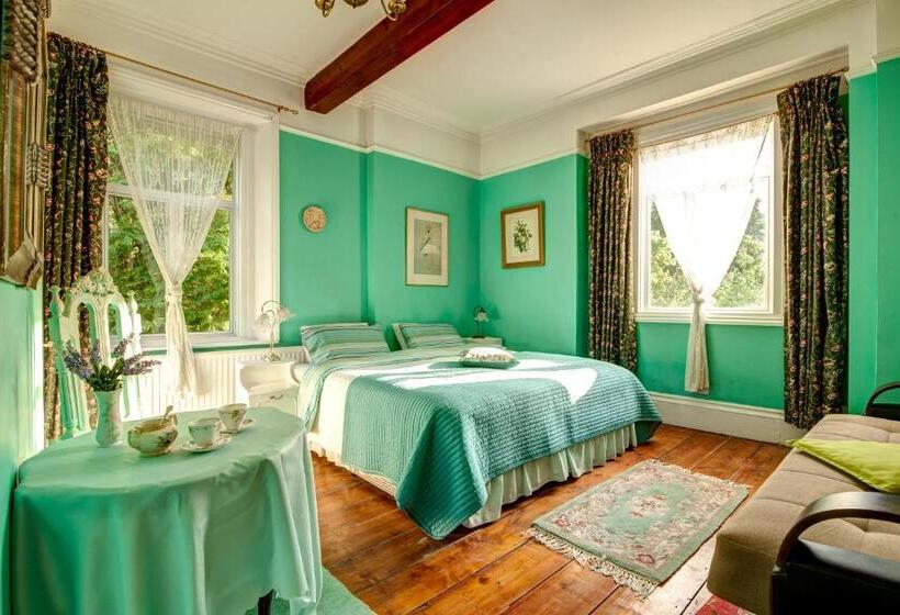 三人经典房间, Dawson Place, Juliette's Bed And Breakfast