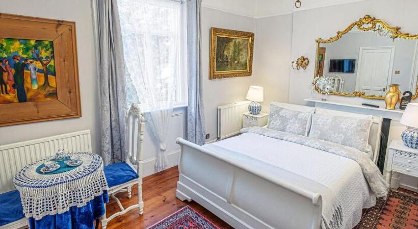 豪华三人间, Dawson Place, Juliette's Bed And Breakfast