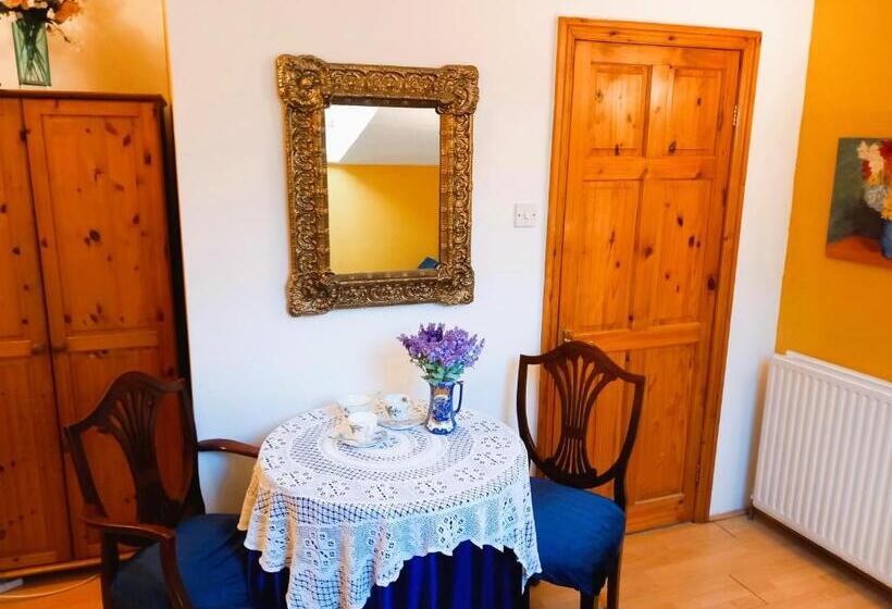 经济四人房间, Dawson Place, Juliette's Bed And Breakfast