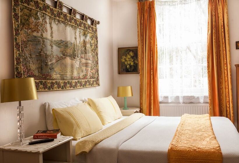 三人经典房间, Dawson Place, Juliette's Bed And Breakfast