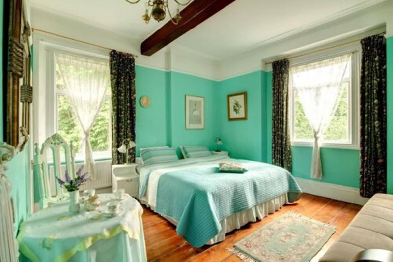 三人经典房间, Dawson Place, Juliette's Bed And Breakfast