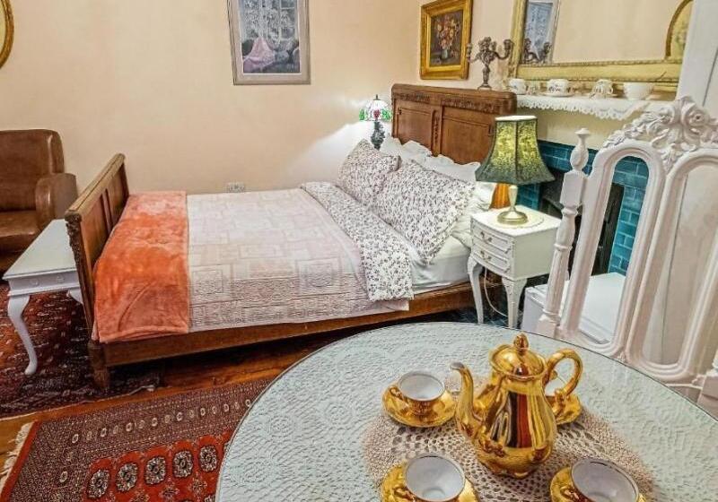 家庭间, Dawson Place, Juliette's Bed And Breakfast