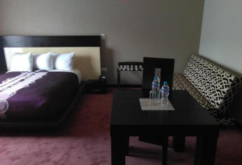 Master Suite, Cancalli Business & Suites