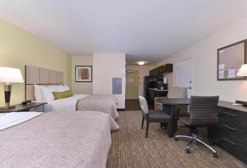 スタンダードスタジオ, Candlewood Suites Casper, An Ihg