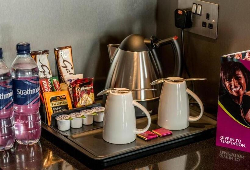 חדר סטנדרט מותאם לאדם עם מוגבלויות, Crowne Plaza Aberdeen Airport, An Ihg