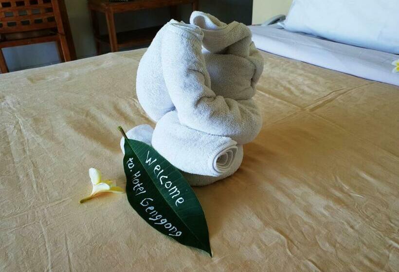 غرفة سوبيريور مطلّة علي البحر, Genggong