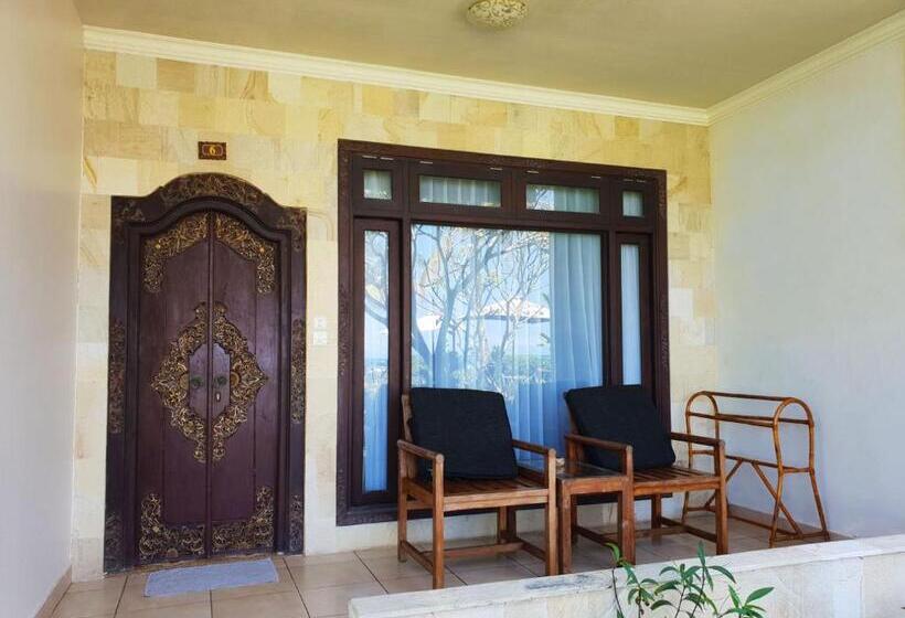 غرفة سوبيريور مطلّة علي البحر, Genggong