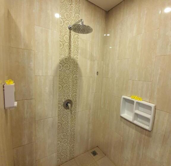 غرفة ديلوكس مطلّة علي البحر, Genggong