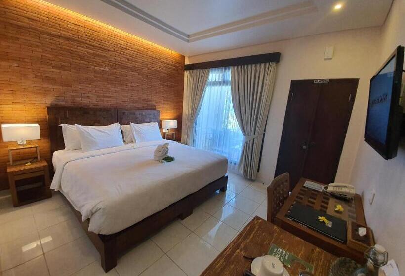 غرفة سوبيريور مطلّة علي البحر, Genggong