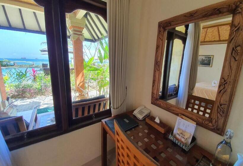 بنجلو قياسى مطل على البحر, Genggong