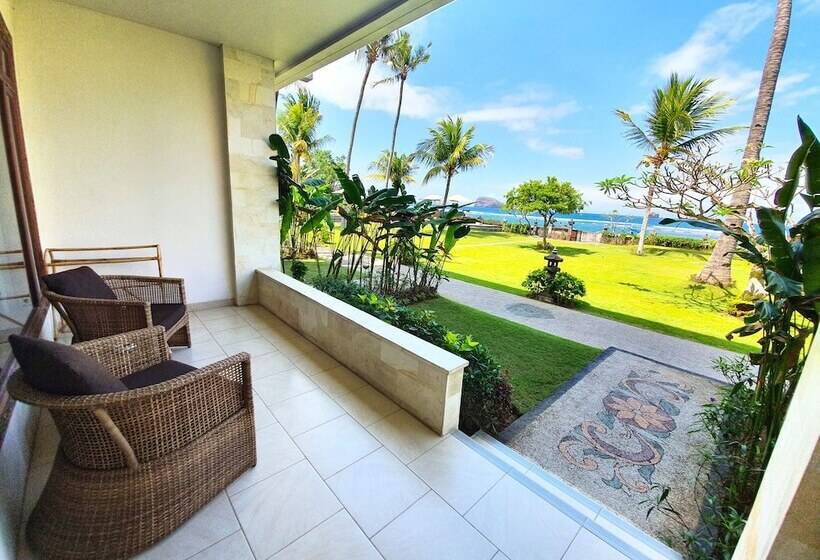 غرفة ديلوكس مطلّة علي البحر, Genggong