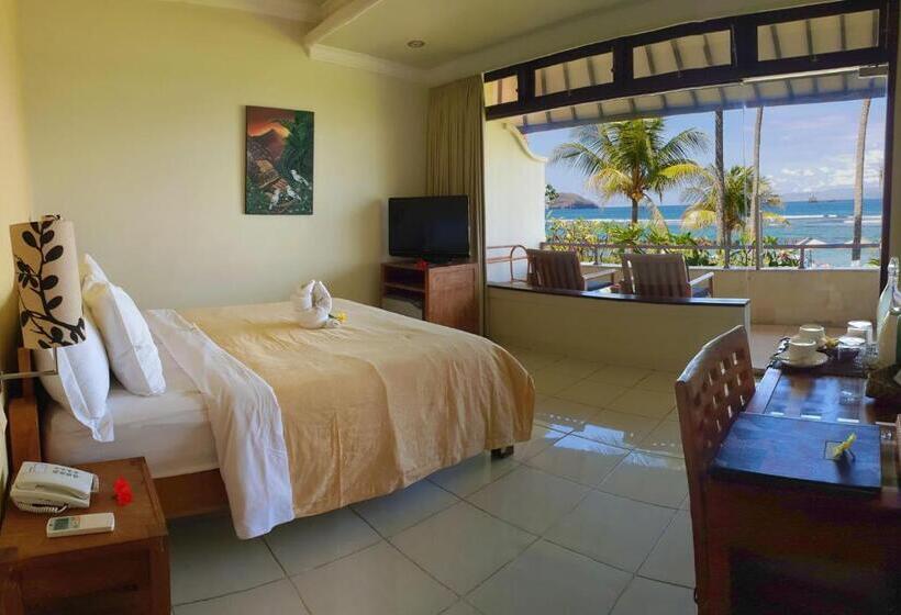 غرفة سوبيريور مطلّة علي البحر, Genggong