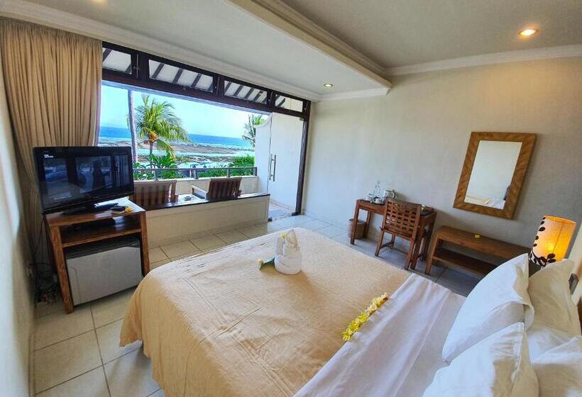 غرفة سوبيريور مطلّة علي البحر, Genggong