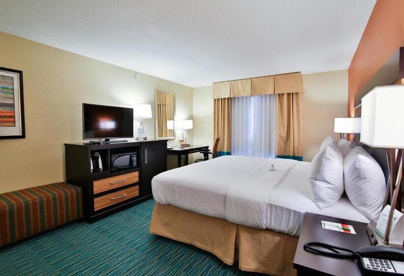 이그제큐티브 룸 킹사이즈 침대, Holiday Inn Bismarck, An Ihg