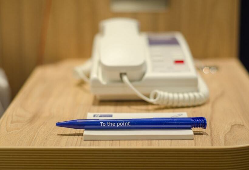 标准间, Holiday Inn Express Londonealing