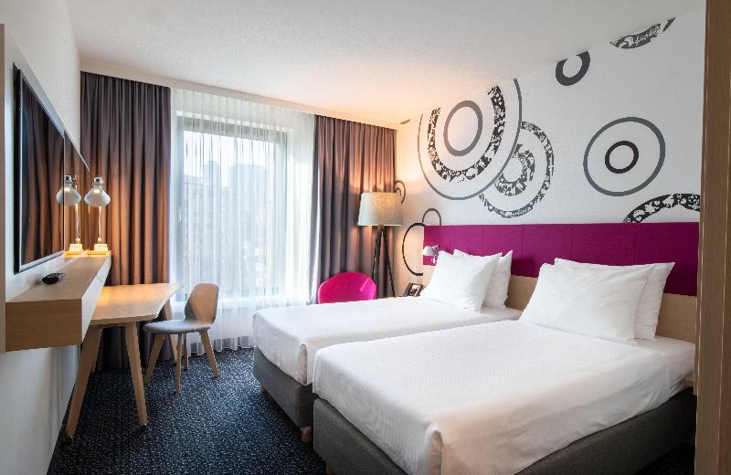 Номер Стандарт, Holiday Inn Express Londonealing