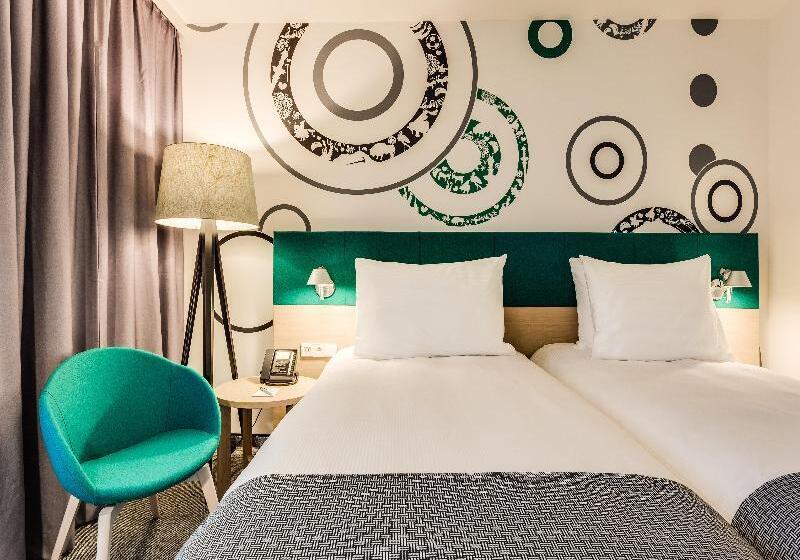 Номер Стандарт, Holiday Inn Express Londonealing