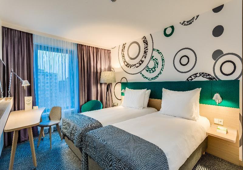 标准间, Holiday Inn Express Londonealing