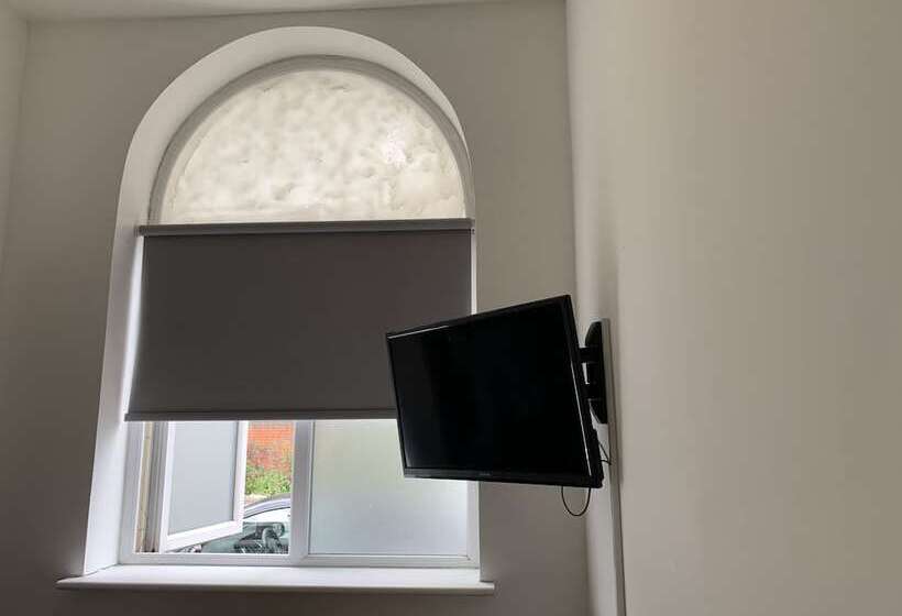 Номер Стандарт Индивидуальный, Imperial Salford