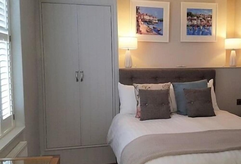 חדר סטנדרט, The Steam Packet Inn