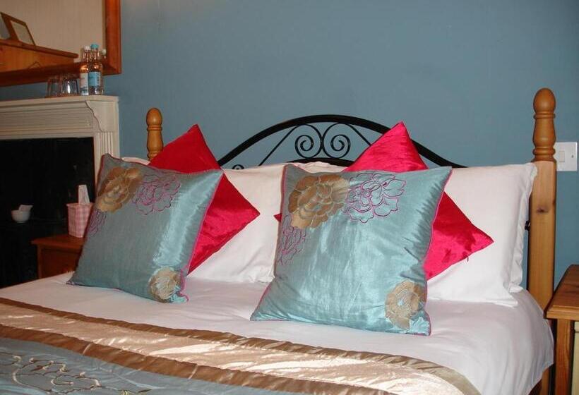 غرفة أساسية, The Tollgate Inn