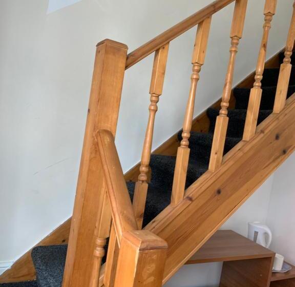 Номер Deluxe, Imperial Salford