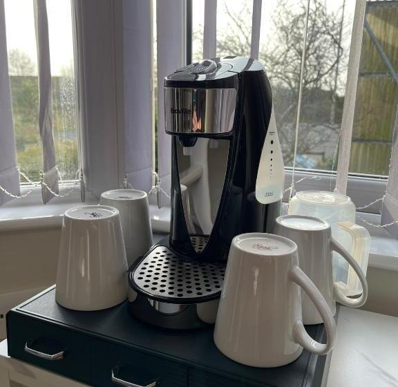 חדר סטנדרט לארבעה, Blakeney Guest House